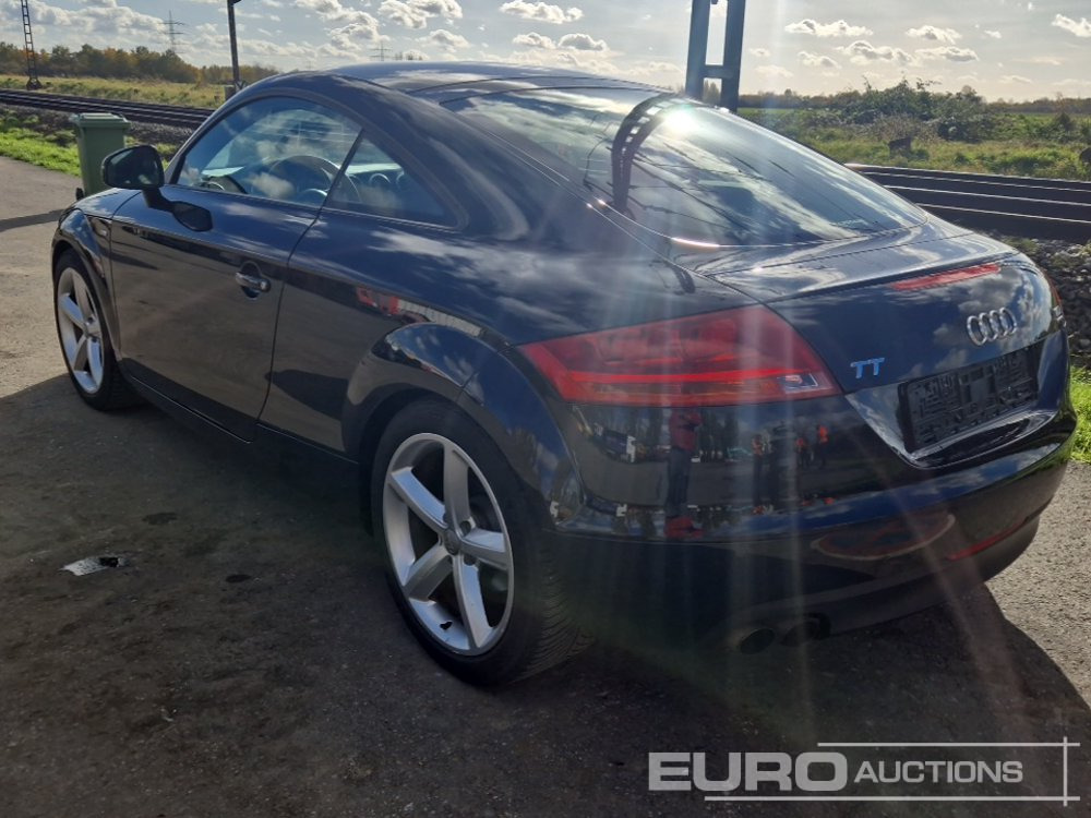 Audi TT - Αυτοκίνητο: φωτογραφία 3 Audi TT - Αυτοκίνητο: φωτογραφία 3