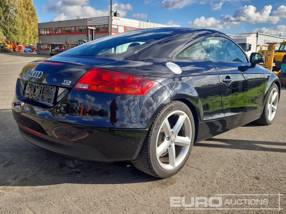 Audi TT - Αυτοκίνητο: φωτογραφία 5 Audi TT - Αυτοκίνητο: φωτογραφία 5