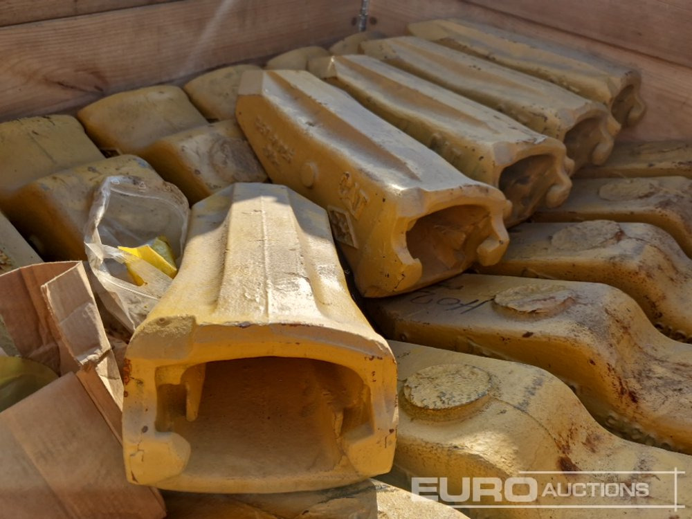CAT 980M Teeth (21 of) - Κουβάς: φωτογραφία 5 CAT 980M Teeth (21 of) - Κουβάς: φωτογραφία 5