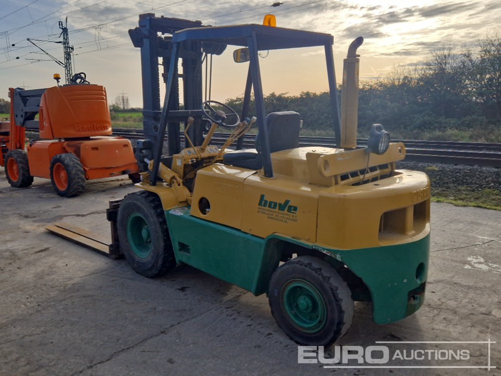 Clark C-500 - Περονοφόρο όχημα: φωτογραφία 3 Clark C-500 - Περονοφόρο όχημα: φωτογραφία 3