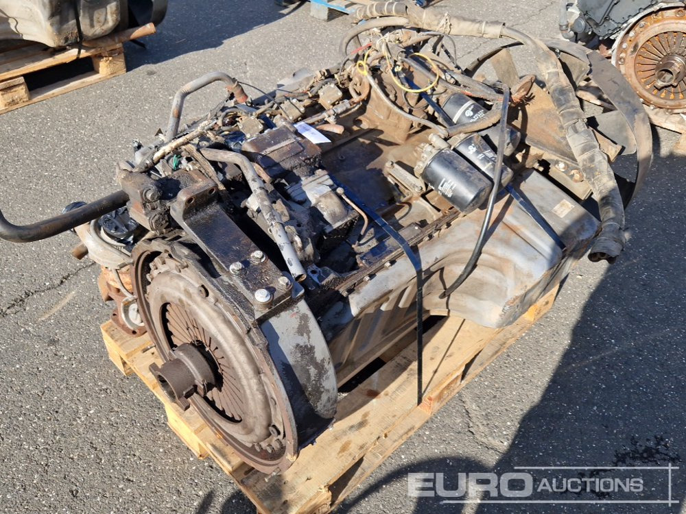 Deutz 6 Cylinder Turbo Diesel Engine - Κινητήρας: φωτογραφία 1 Deutz 6 Cylinder Turbo Diesel Engine - Κινητήρας: φωτογραφία 1