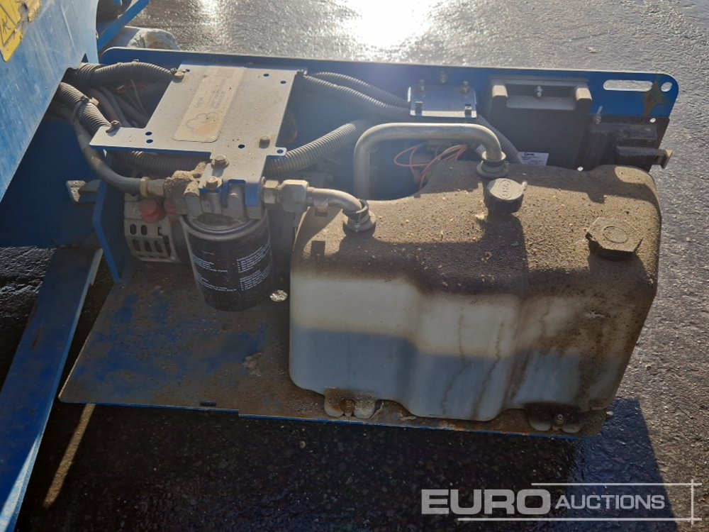 Ψαλιδωτό ανυψωτικό Genie GS-1932: φωτογραφία 19