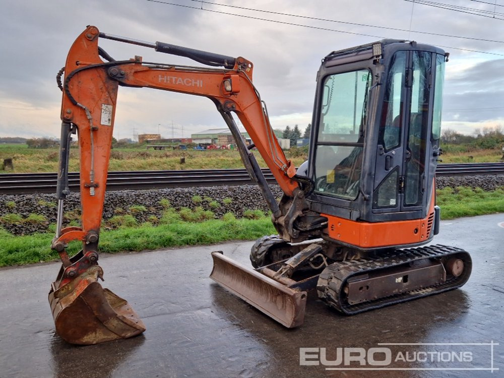 Hitachi ZX27U-2 CLR - Μίνι εκσκαφέας: φωτογραφία 1 Hitachi ZX27U-2 CLR - Μίνι εκσκαφέας: φωτογραφία 1