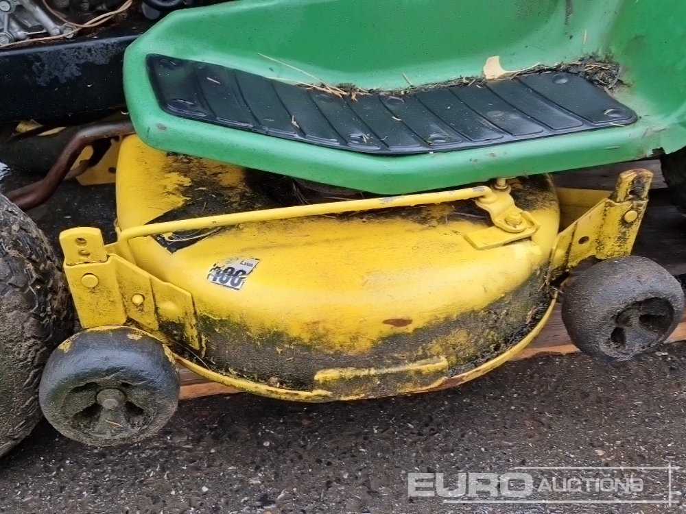 Χλοοκοπτικό John Deere LX172: φωτογραφία 13