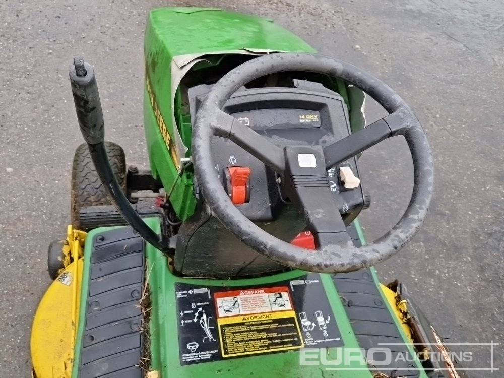 Χλοοκοπτικό John Deere LX172: φωτογραφία 18