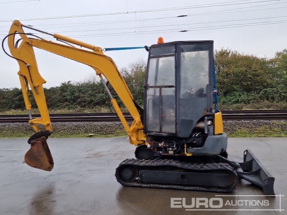Komatsu PC35 MR-3 - Μίνι εκσκαφέας: φωτογραφία 2 Komatsu PC35 MR-3 - Μίνι εκσκαφέας: φωτογραφία 2