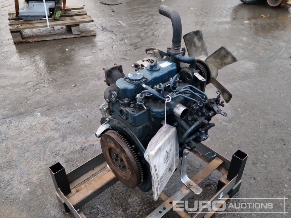 Kubota 1105 - Κινητήρας: φωτογραφία 1 Kubota 1105 - Κινητήρας: φωτογραφία 1