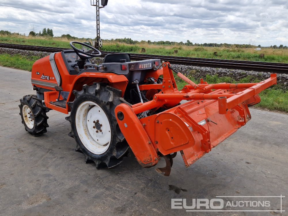 Kubota A17 - Μικρό τρακτέρ: φωτογραφία 3 Kubota A17 - Μικρό τρακτέρ: φωτογραφία 3