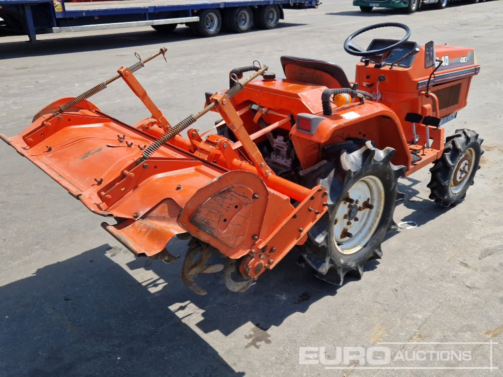 Kubota B40 - Μικρό τρακτέρ: φωτογραφία 5 Kubota B40 - Μικρό τρακτέρ: φωτογραφία 5