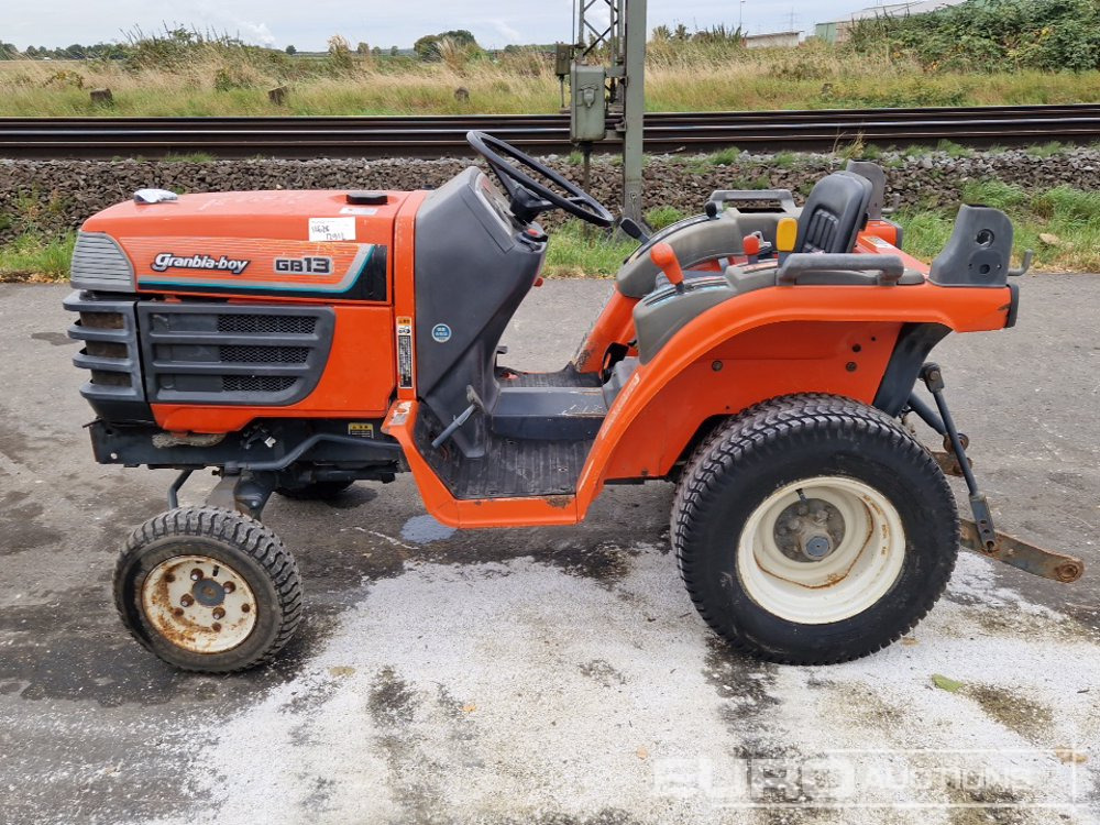 Kubota GB13 - Μικρό τρακτέρ: φωτογραφία 2 Kubota GB13 - Μικρό τρακτέρ: φωτογραφία 2