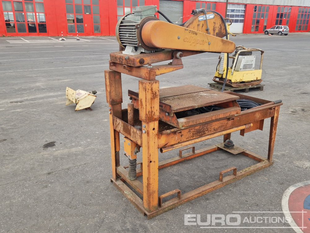 Norton Clipper ISC375 - Εξοπλισμού κατασκευών: φωτογραφία 3 Norton Clipper ISC375 - Εξοπλισμού κατασκευών: φωτογραφία 3