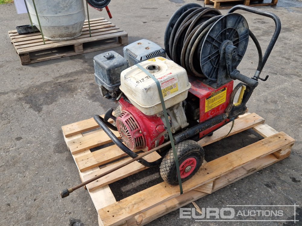 Pressure Washer - Πλυστικό μηχάνημα: φωτογραφία 1 Pressure Washer - Πλυστικό μηχάνημα: φωτογραφία 1
