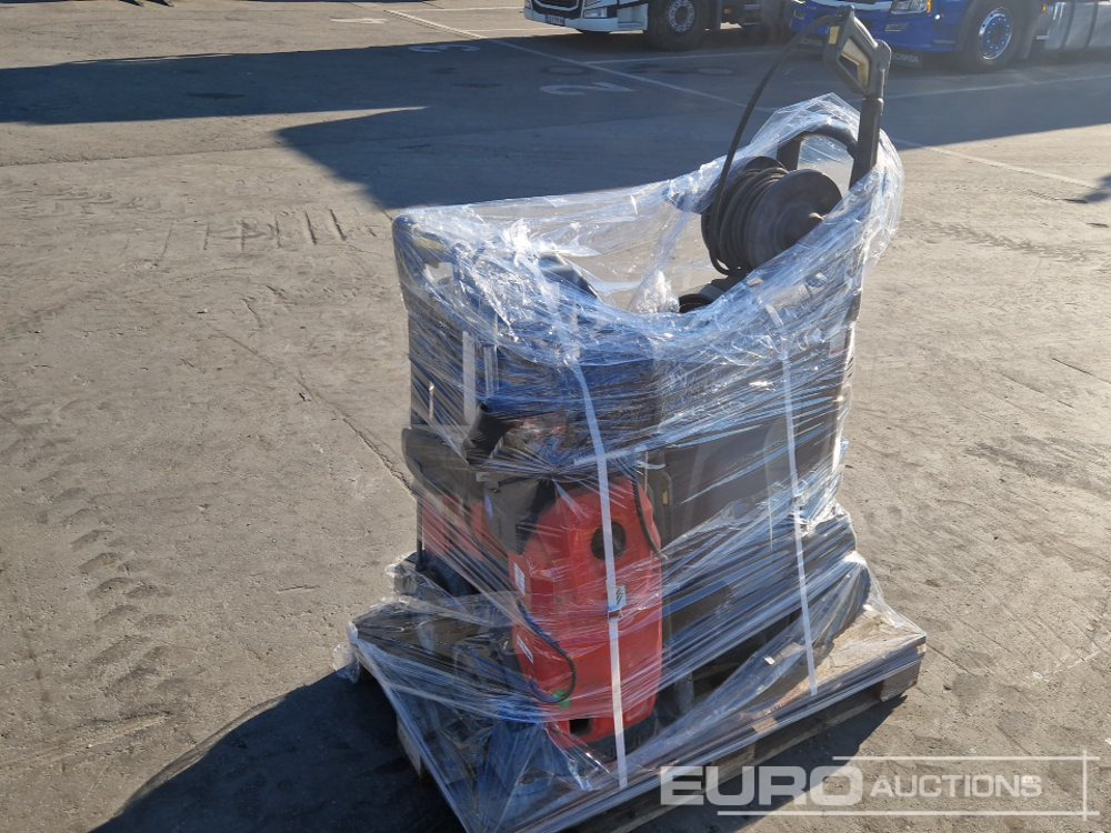 Pressure Washers (3 of) - Πλυστικό μηχάνημα: φωτογραφία 1 Pressure Washers (3 of) - Πλυστικό μηχάνημα: φωτογραφία 1