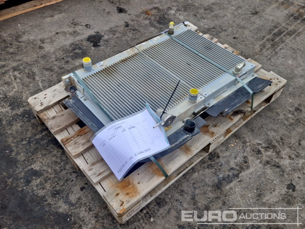 Radiator to suit Volvo ECR88D - Ανταλλακτικό για Εκσκαφέας: φωτογραφία 1 Radiator to suit Volvo ECR88D - Ανταλλακτικό για Εκσκαφέας: φωτογραφία 1