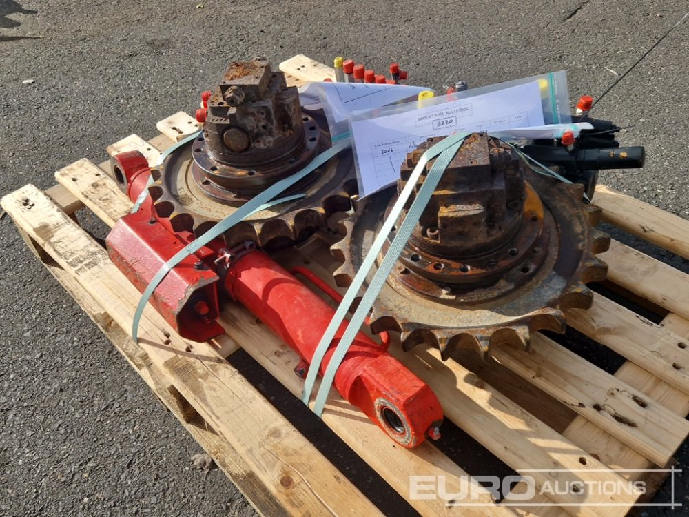 Spare Parts, Final Drive (2 of) Hydraulic Pump, Hydraulic Block, Cylinder to suit Volvo ECR25D - Ανταλλακτικό για Εκσκαφέας: φωτογραφία 3 Spare Parts, Final Drive (2 of) Hydraulic Pump, Hydraulic Block, Cylinder to suit Volvo ECR25D - Ανταλλακτικό για Εκσκαφέας: φωτογραφία 3