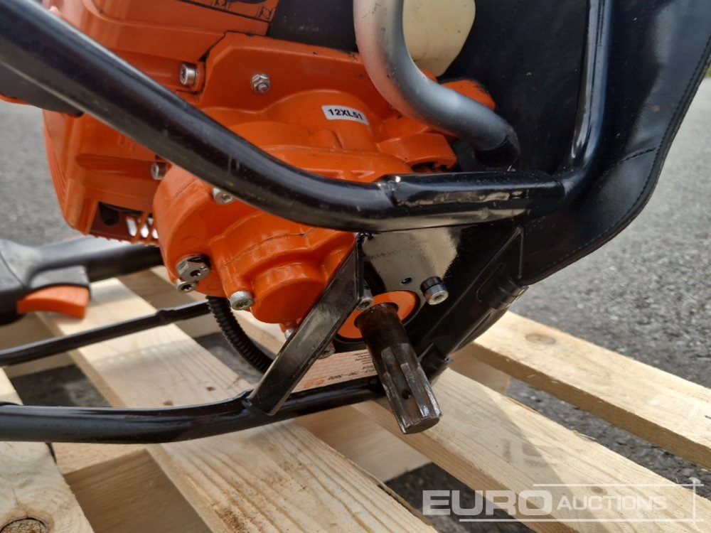 Stihl BT121Petrol Auger - Αρίδα: φωτογραφία 5 Stihl BT121Petrol Auger - Αρίδα: φωτογραφία 5