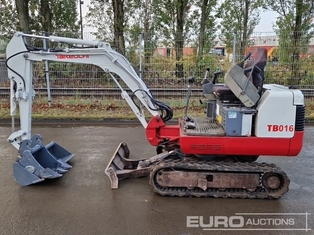 Takeuchi TB016 - Μίνι εκσκαφέας: φωτογραφία 2 Takeuchi TB016 - Μίνι εκσκαφέας: φωτογραφία 2
