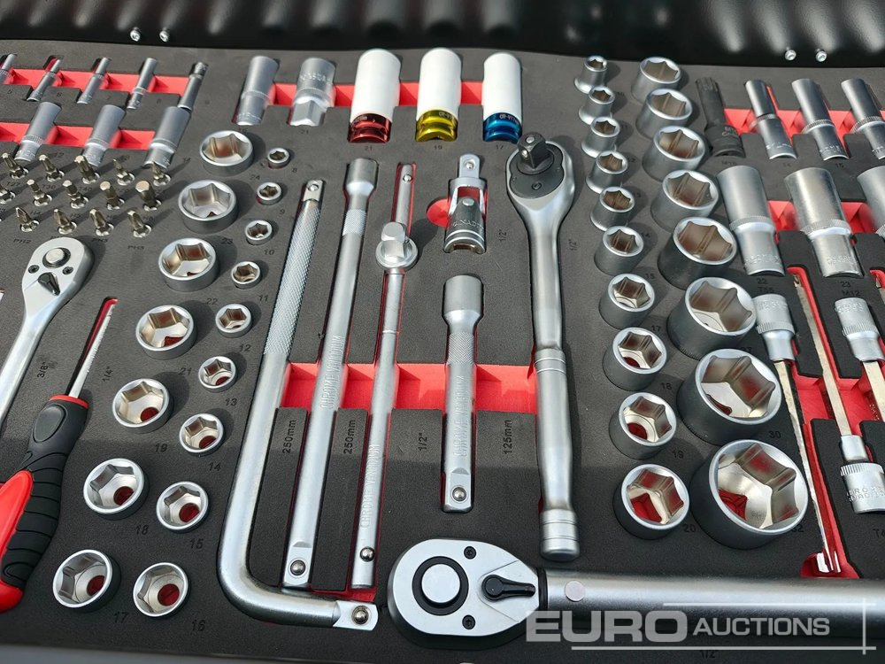 Unused Eversteel PROFILINE - Εξοπλισμός γκαράζ: φωτογραφία 4 Unused Eversteel PROFILINE - Εξοπλισμός γκαράζ: φωτογραφία 4