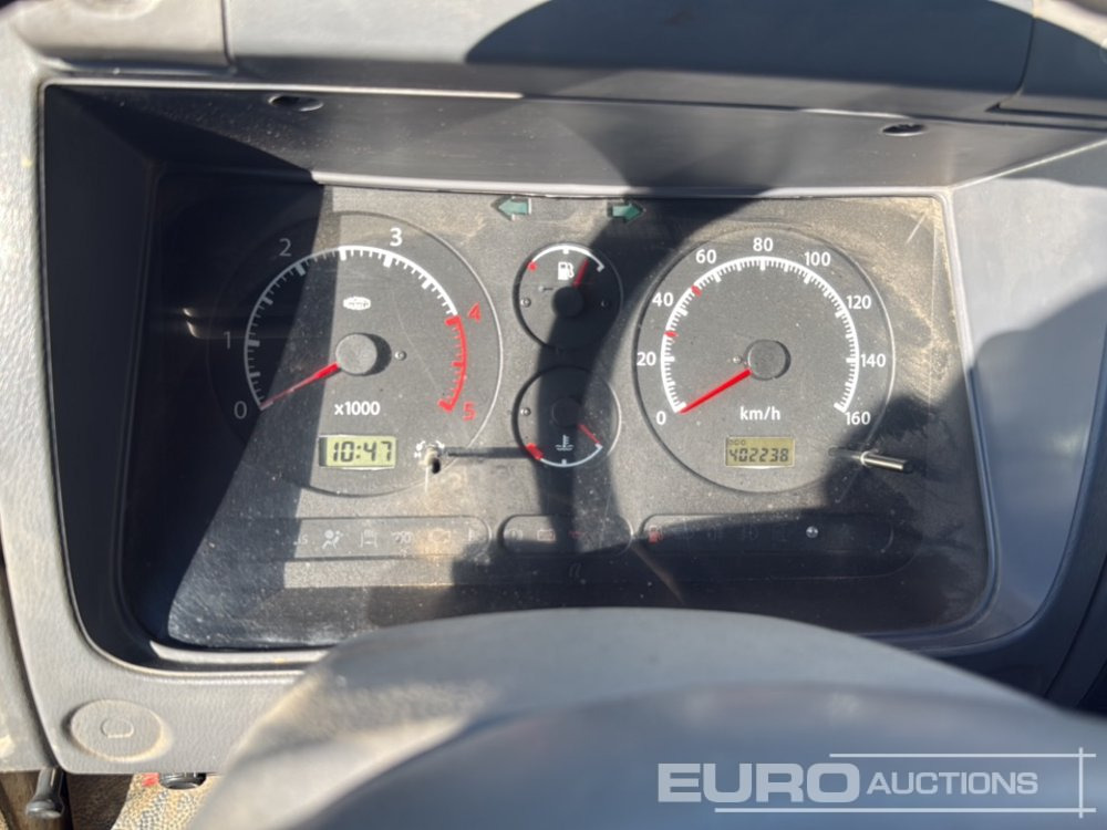 Φορτηγό με ανοιχτή καρότσα 2004 Nissan Cabstar: φωτογραφία 27