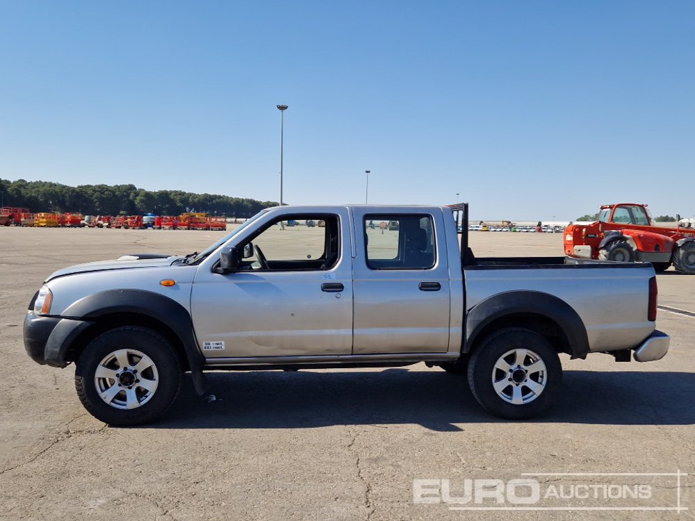 2009 Nissan Pick Up - Ημιφορτηγό: φωτογραφία 2 2009 Nissan Pick Up - Ημιφορτηγό: φωτογραφία 2