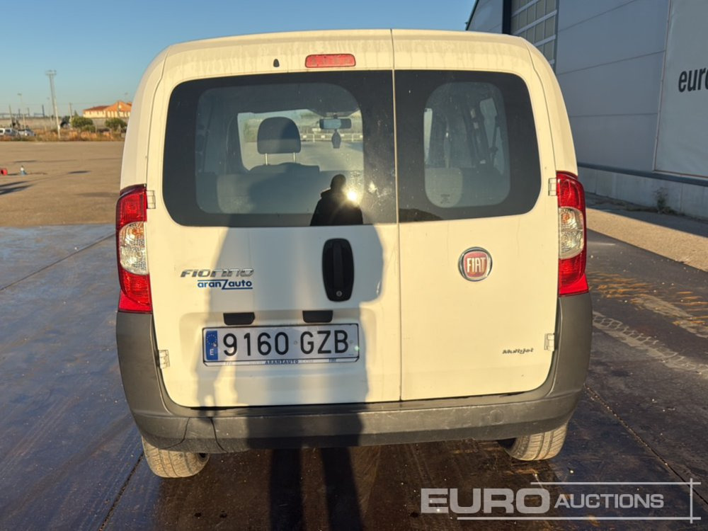 2010 Fiat Fiorino - Ελαφρύ επαγγελματικό: φωτογραφία 4 2010 Fiat Fiorino - Ελαφρύ επαγγελματικό: φωτογραφία 4