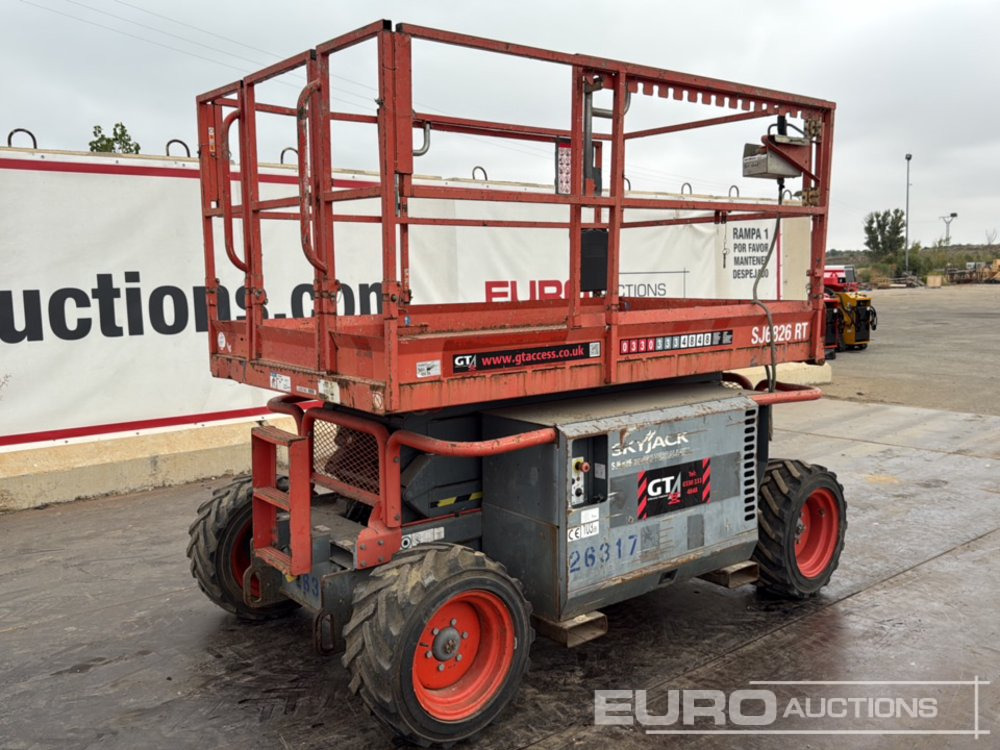 2013 SkyJack SJ6826RT - Ψαλιδωτό ανυψωτικό: φωτογραφία 5 2013 SkyJack SJ6826RT - Ψαλιδωτό ανυψωτικό: φωτογραφία 5