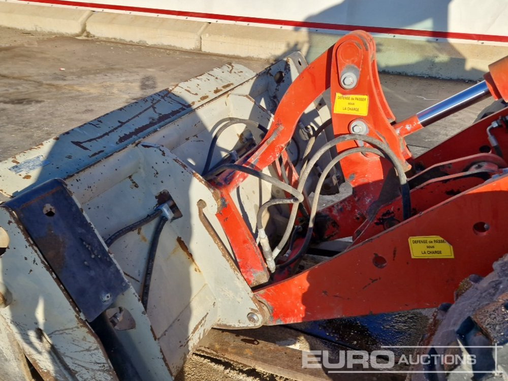 Ελαστιχοφόρος φορτωτής 2014 JCB 406: φωτογραφία 17 Ελαστιχοφόρος φορτωτής 2014 JCB 406: φωτογραφία 17