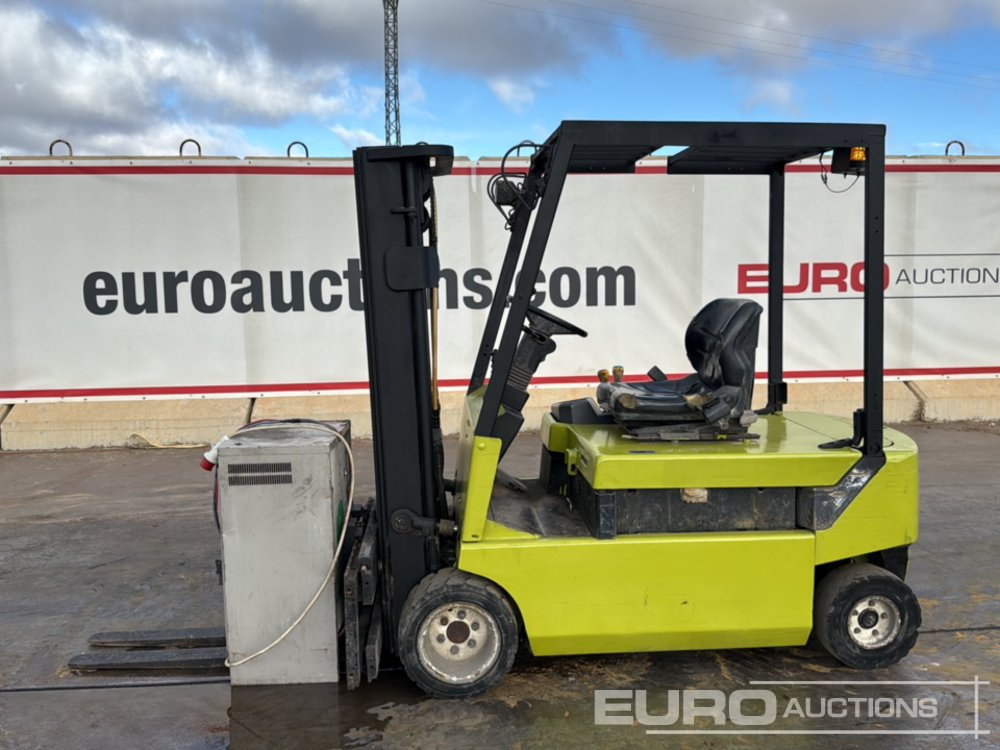 Clark CEM20S - Περονοφόρο όχημα: φωτογραφία 2 Clark CEM20S - Περονοφόρο όχημα: φωτογραφία 2