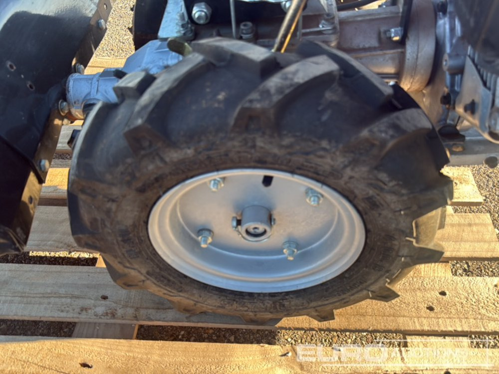 DRT700 Rototiller / Motocultor - Γκρέιντερ: φωτογραφία 5 DRT700 Rototiller / Motocultor - Γκρέιντερ: φωτογραφία 5