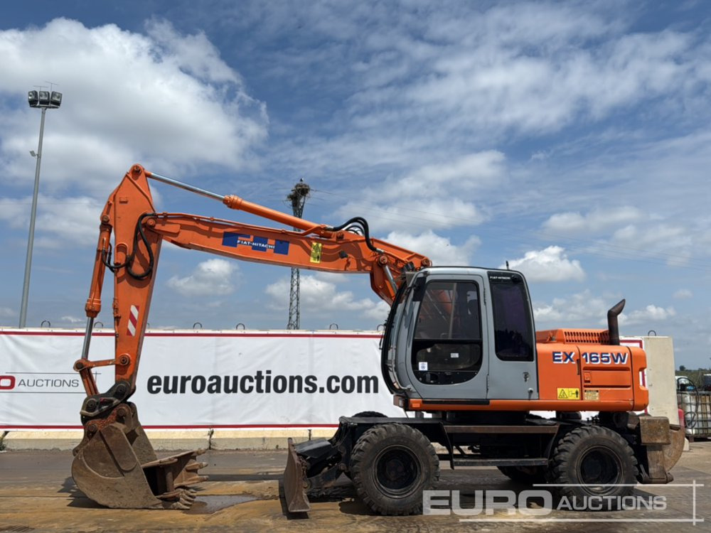 Fiat Hitachi EX165W - Τροχοφόρος εκσκαφέας: φωτογραφία 2 Fiat Hitachi EX165W - Τροχοφόρος εκσκαφέας: φωτογραφία 2