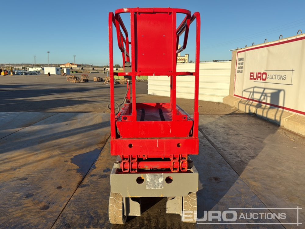 Haulotte Compact 8 - Ψαλιδωτό ανυψωτικό: φωτογραφία 4 Haulotte Compact 8 - Ψαλιδωτό ανυψωτικό: φωτογραφία 4