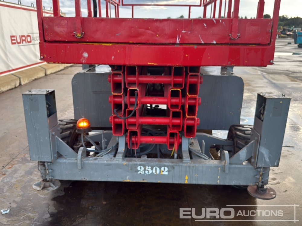 Ψαλιδωτό ανυψωτικό Haulotte H15SX: φωτογραφία 13 Ψαλιδωτό ανυψωτικό Haulotte H15SX: φωτογραφία 13