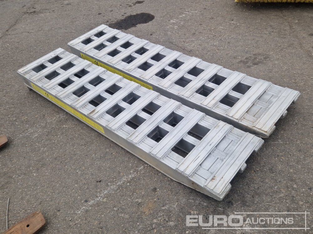 Loading Ramps - Εξοπλισμού κατασκευών: φωτογραφία 4 Loading Ramps - Εξοπλισμού κατασκευών: φωτογραφία 4