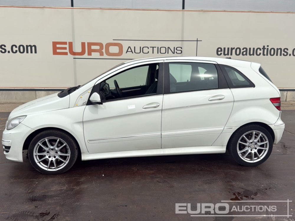 Mercedes Benz B180 CDI - Αυτοκίνητο: φωτογραφία 2 Mercedes Benz B180 CDI - Αυτοκίνητο: φωτογραφία 2