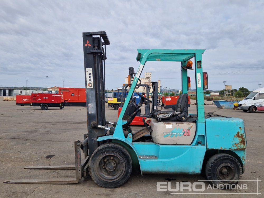Mitsubishi FD35A - Πετρελαιοκίνητο περονοφόρο: φωτογραφία 2 Mitsubishi FD35A - Πετρελαιοκίνητο περονοφόρο: φωτογραφία 2