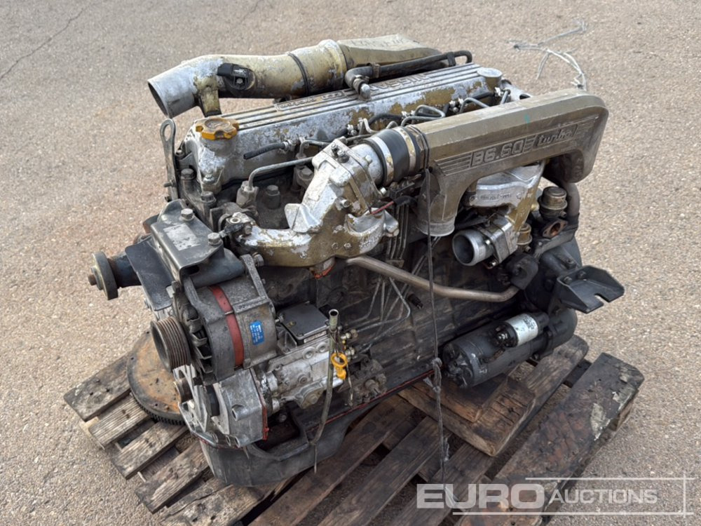 Nissan Turbo Engine - Εξοπλισμού κατασκευών: φωτογραφία 1 Nissan Turbo Engine - Εξοπλισμού κατασκευών: φωτογραφία 1
