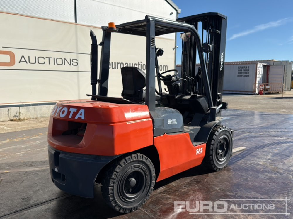 Toyota 42-7FD35 - Περονοφόρο όχημα: φωτογραφία 5 Toyota 42-7FD35 - Περονοφόρο όχημα: φωτογραφία 5