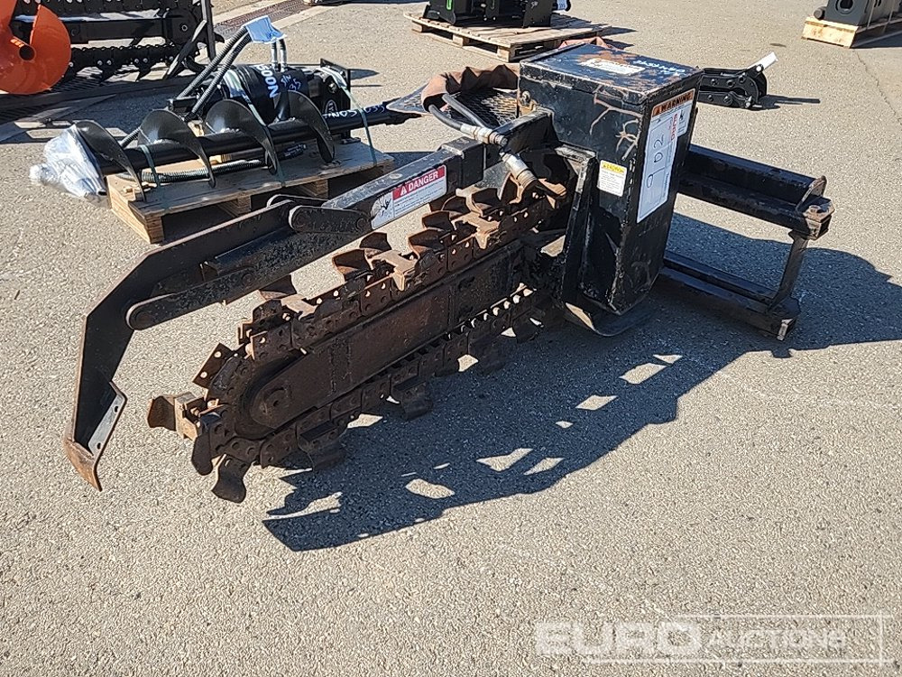 Trencher to suit JCB / Zanjadora para JCB - Παρελκόμενα για Κατασκευή μηχανήματα: φωτογραφία 1 Trencher to suit JCB / Zanjadora para JCB - Παρελκόμενα για Κατασκευή μηχανήματα: φωτογραφία 1