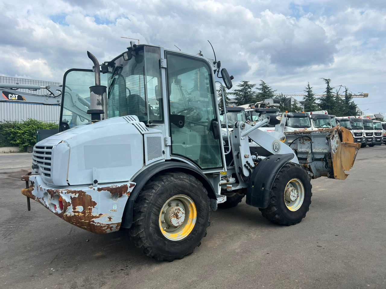 Mini chargeuse Caterpillar 906 - Σπαστός φορτωτής: φωτογραφία 3 Mini chargeuse Caterpillar 906 - Σπαστός φορτωτής: φωτογραφία 3