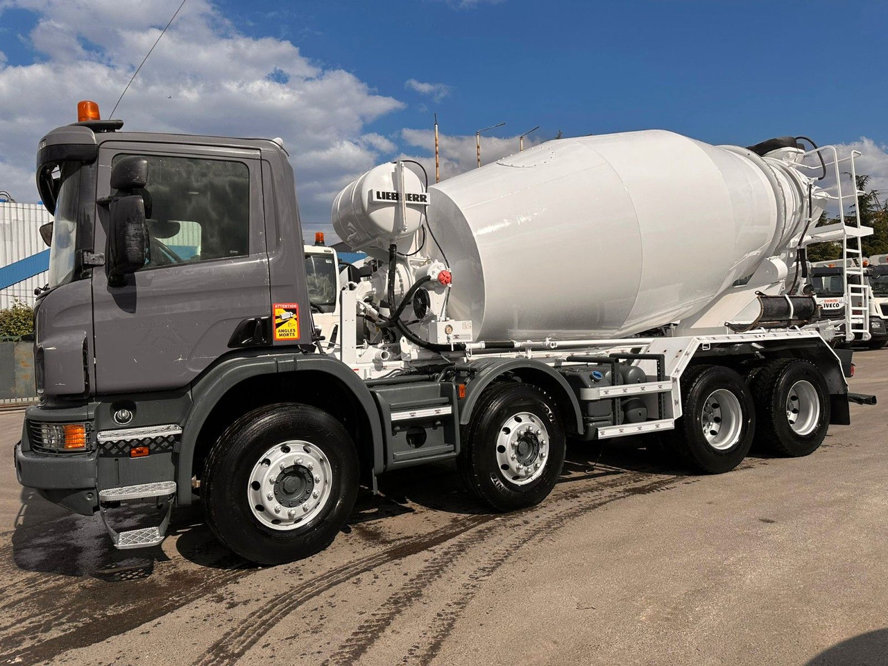 Scania P410 - Μπετονιέρα φορτηγό: φωτογραφία 1 Scania P410 - Μπετονιέρα φορτηγό: φωτογραφία 1