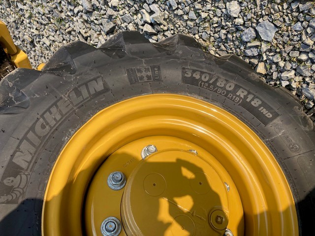 Caterpillar 906-14A - Ελαστιχοφόρος φορτωτής: φωτογραφία 3 Caterpillar 906-14A - Ελαστιχοφόρος φορτωτής: φωτογραφία 3