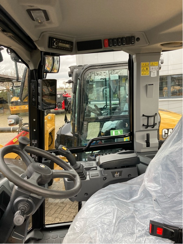 Caterpillar 906 - Ελαστιχοφόρος φορτωτής: φωτογραφία 4 Caterpillar 906 - Ελαστιχοφόρος φορτωτής: φωτογραφία 4