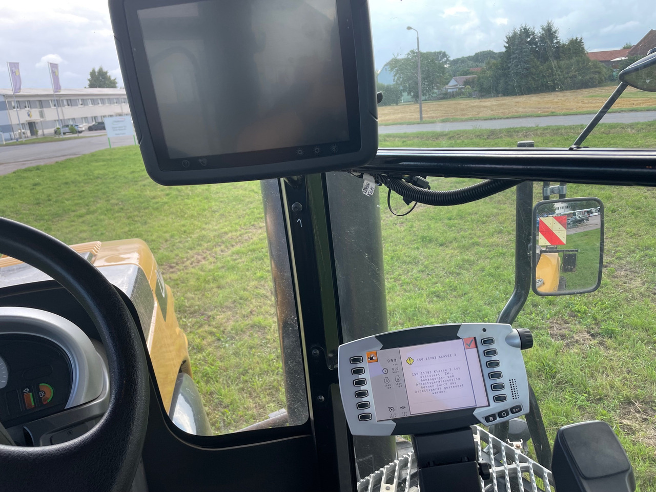 Challenger MT 875 E - Τρακτέρ: φωτογραφία 3 Challenger MT 875 E - Τρακτέρ: φωτογραφία 3