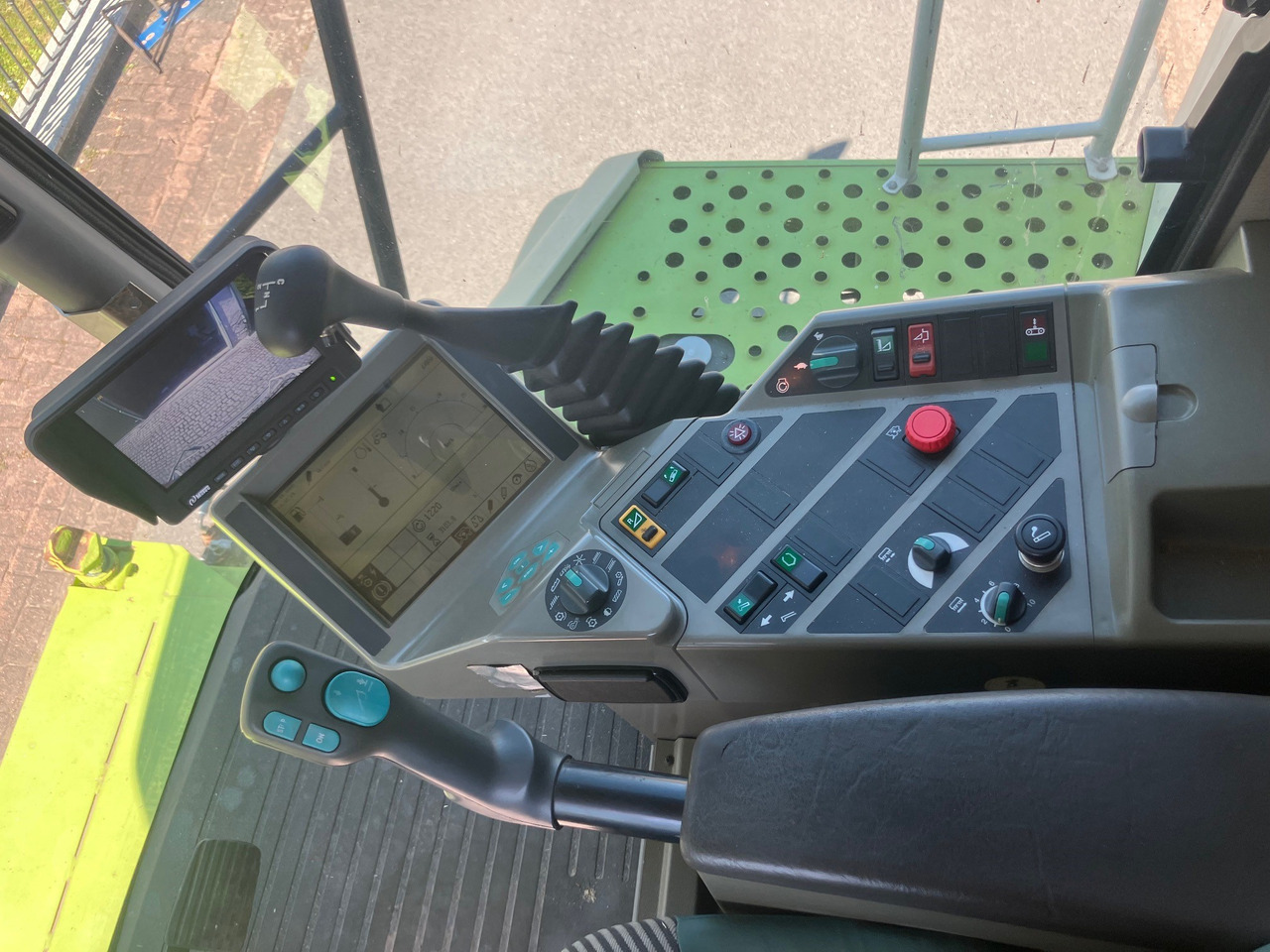 Θεριζοαλωνιστική μηχανή Claas Lexion 480 Terra Trac: φωτογραφία 11 Θεριζοαλωνιστική μηχανή Claas Lexion 480 Terra Trac: φωτογραφία 11