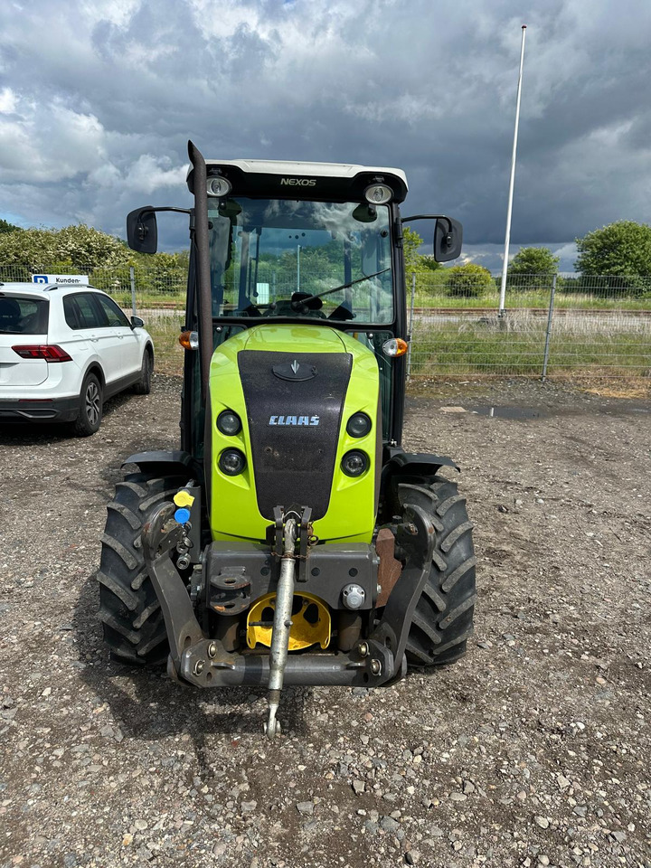 Τρακτέρ Claas Nexos 210 VL: φωτογραφία 16