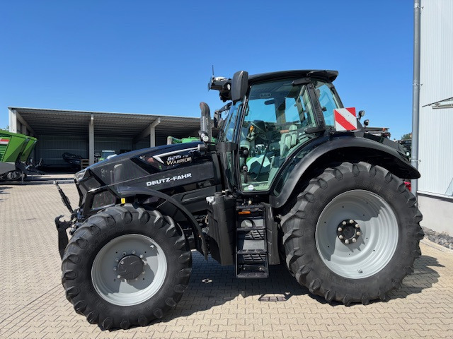 Deutz-Fahr Agrotron 6215 TTV Warrior-RTK - Τρακτέρ: φωτογραφία 1 Deutz-Fahr Agrotron 6215 TTV Warrior-RTK - Τρακτέρ: φωτογραφία 1