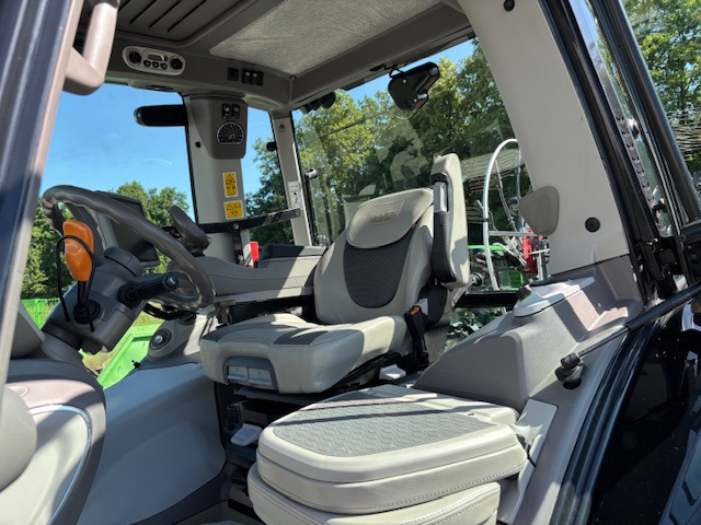 Deutz-Fahr Agrotron 6215 TTV Warrior-RTK - Τρακτέρ: φωτογραφία 4 Deutz-Fahr Agrotron 6215 TTV Warrior-RTK - Τρακτέρ: φωτογραφία 4