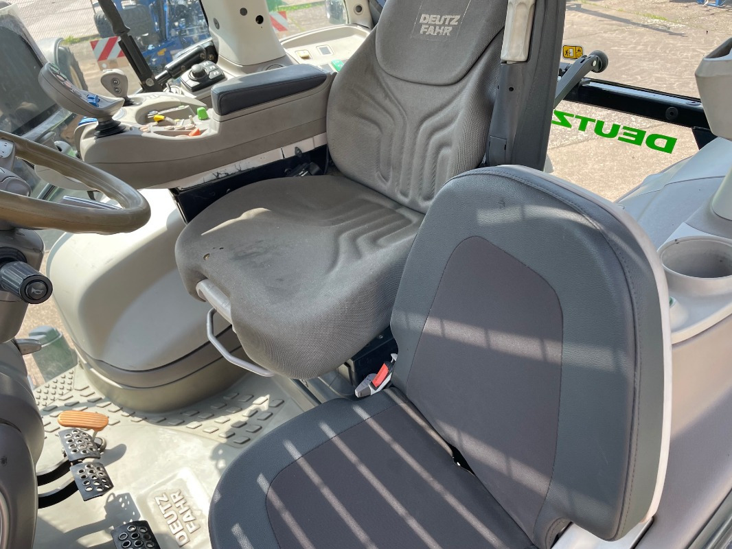 Deutz-Fahr Agrotron 7250 TTV - Τρακτέρ: φωτογραφία 5 Deutz-Fahr Agrotron 7250 TTV - Τρακτέρ: φωτογραφία 5