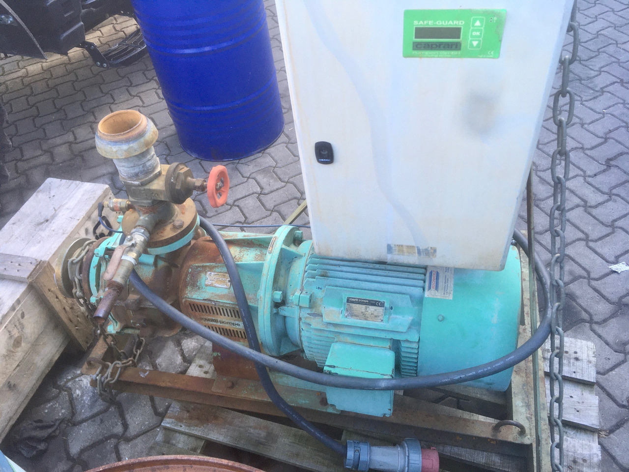 Eigenbau Elektroaggregat m.30 - Σύστημα άρδευσης: φωτογραφία 1 Eigenbau Elektroaggregat m.30 - Σύστημα άρδευσης: φωτογραφία 1