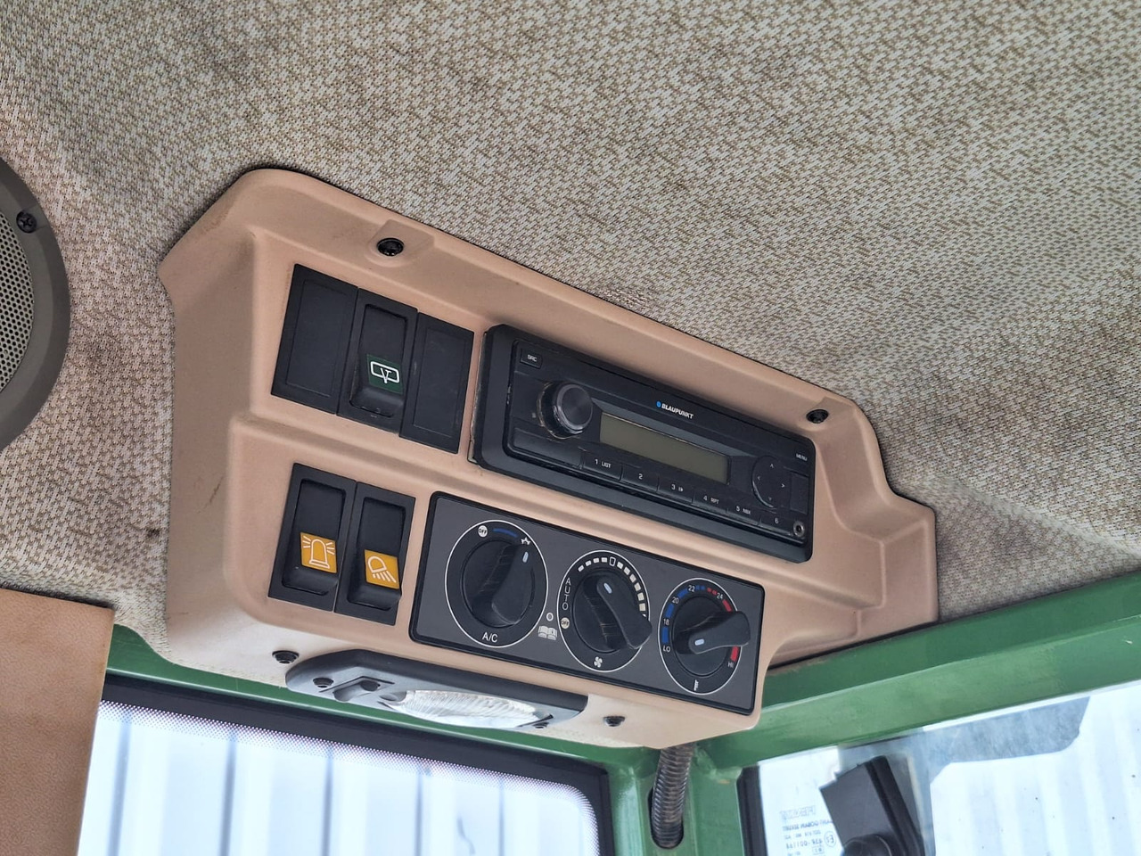 Fendt 209 VF Vario - Τρακτέρ: φωτογραφία 5 Fendt 209 VF Vario - Τρακτέρ: φωτογραφία 5